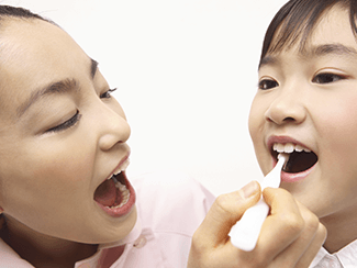 身体を固定しない